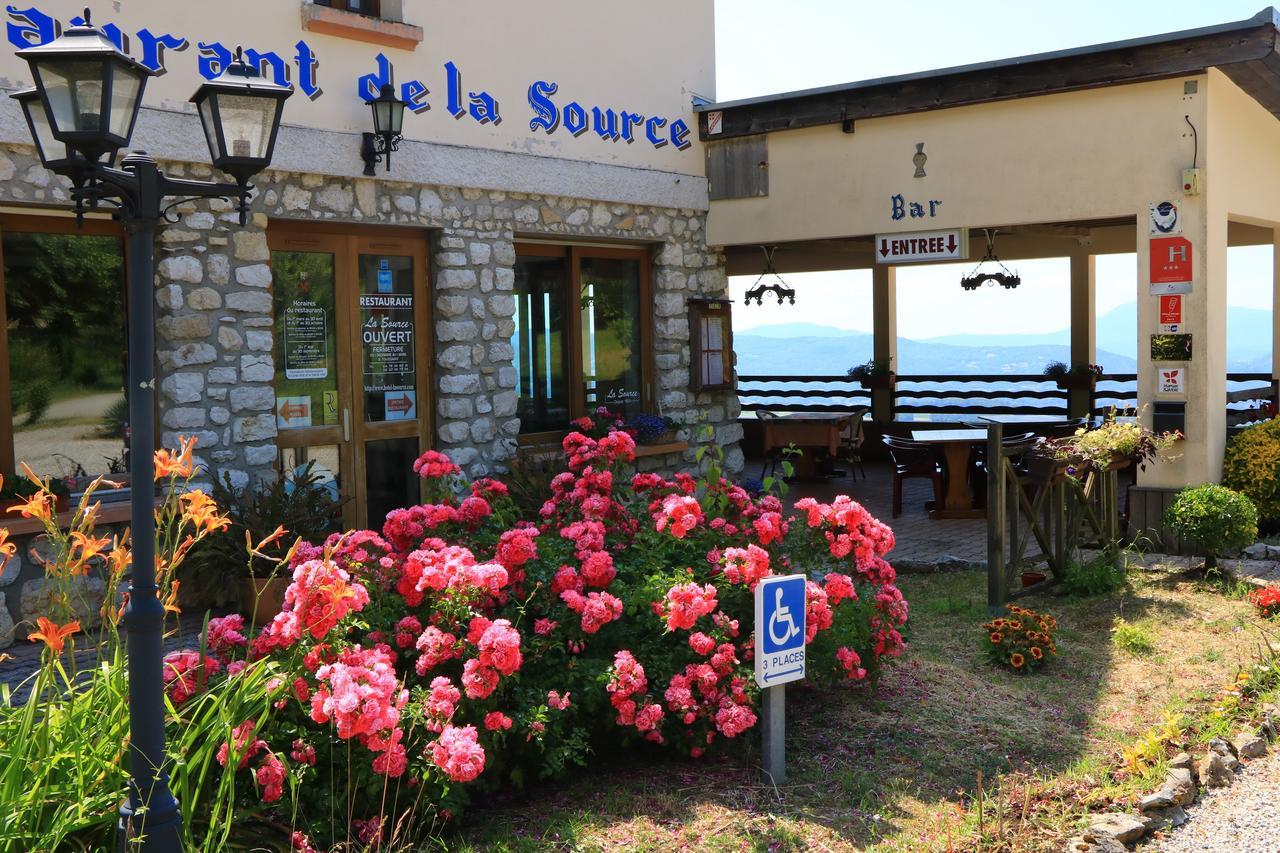 La Source Jacquet Depuis 1954 Hotel Et Studio Saint-Jean-de-Chevelu Exterior foto